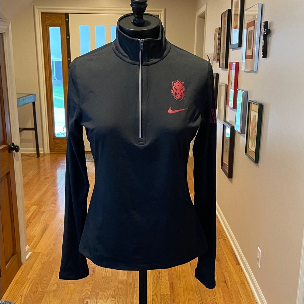 Nike Women's Black and Red Quarter-Zip Sweatshirt